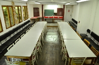 Jídelna sloužící zároveň jako společenská místnost